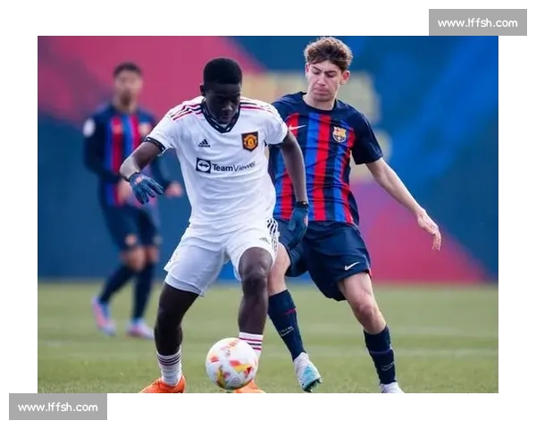 巴西球探网聚焦帕维：15 岁法国队长引枪手巴萨竞逐